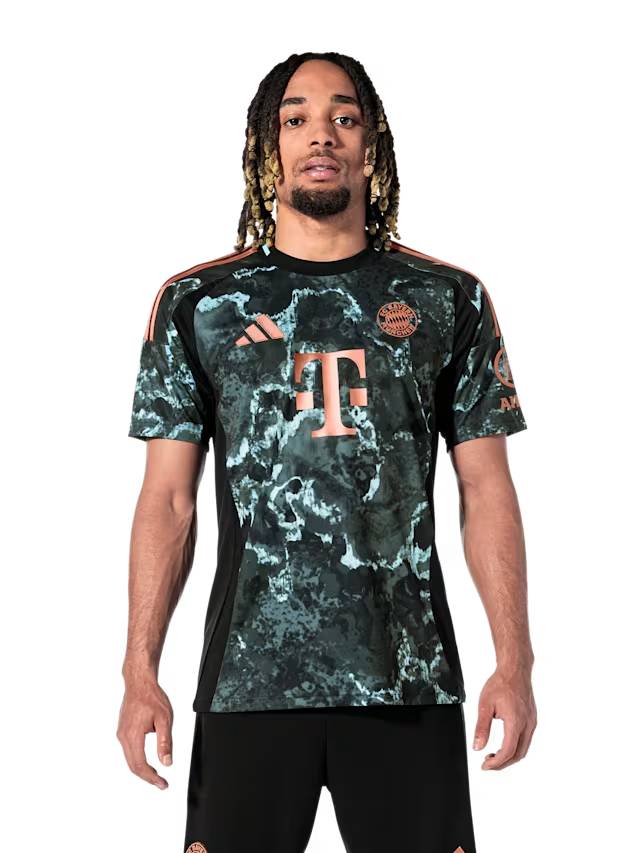FC Bayern 34214 Kits Shop | Premium Football Kits & Gear