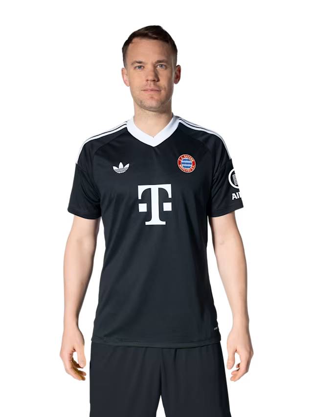 FC Bayern 34242 Kits Shop | Premium Football Kits & Gear