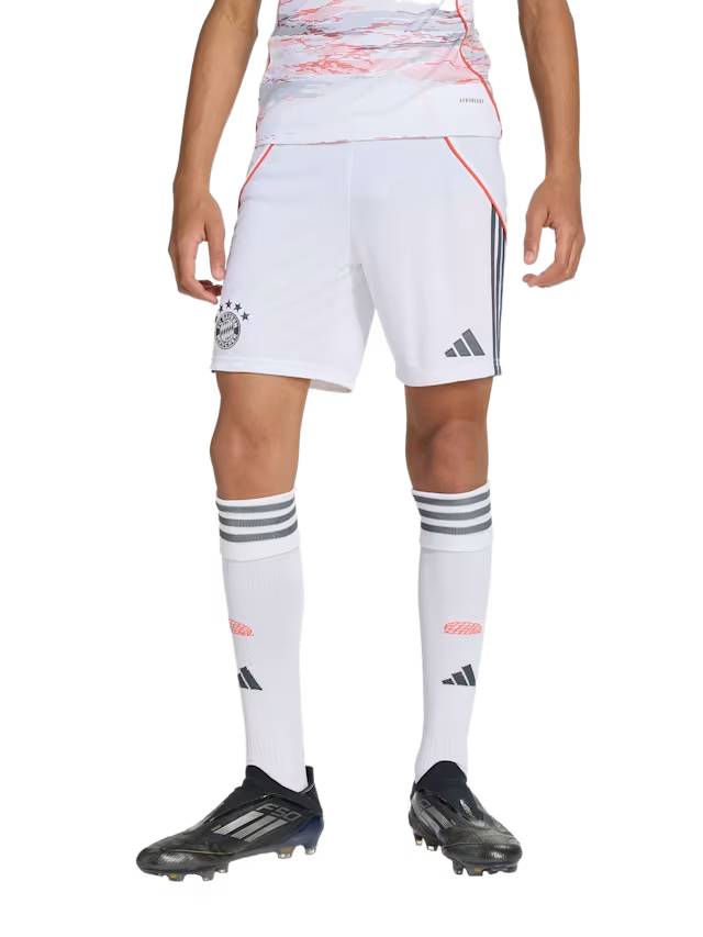 FC Bayern 51121 Kits Shop | Premium Football Kits & Gear