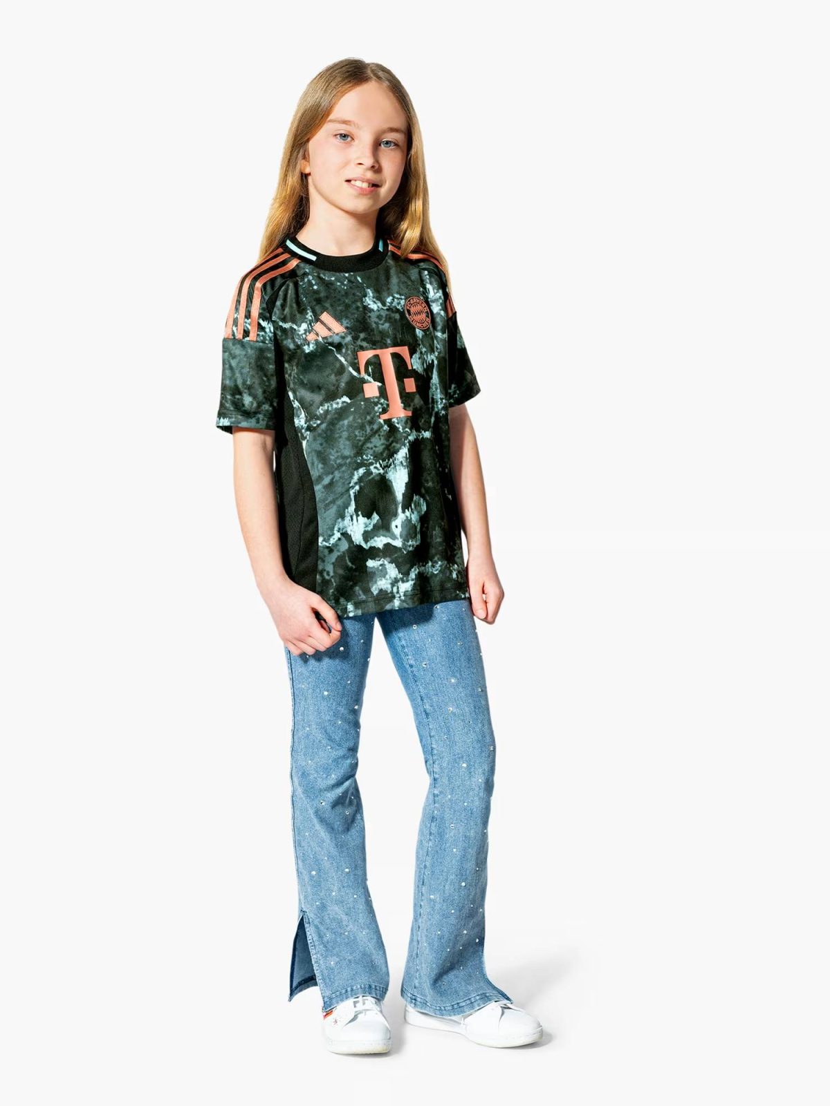 FC Bayern kids jersey away 24-25 – 6 joshua kimmich Kits Shop | Premium Football Kits & Gear
