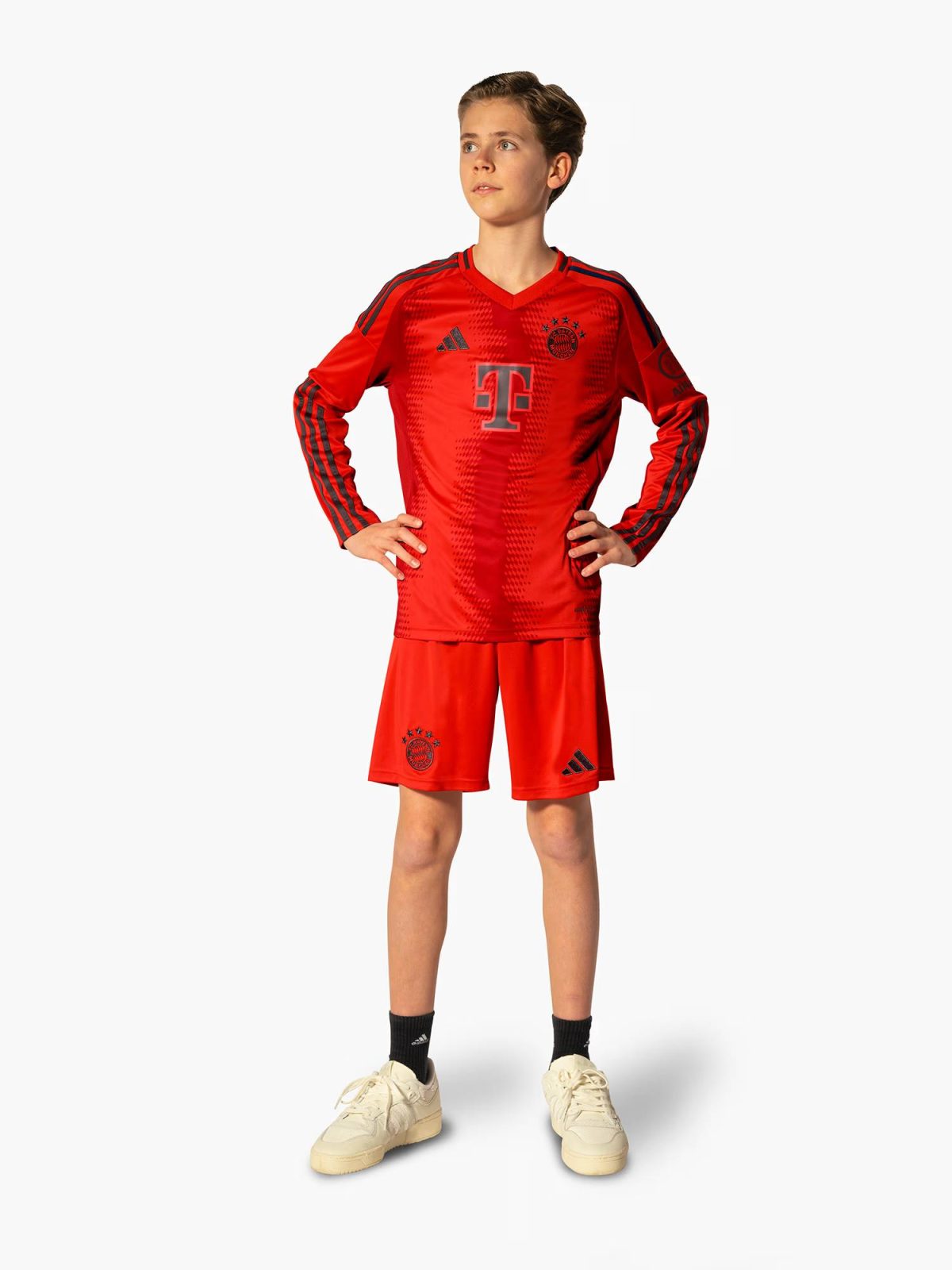 FC Bayern kids langarm jersey home 24-25 with custom printing Kits Shop | Premium Football Kits & Gear