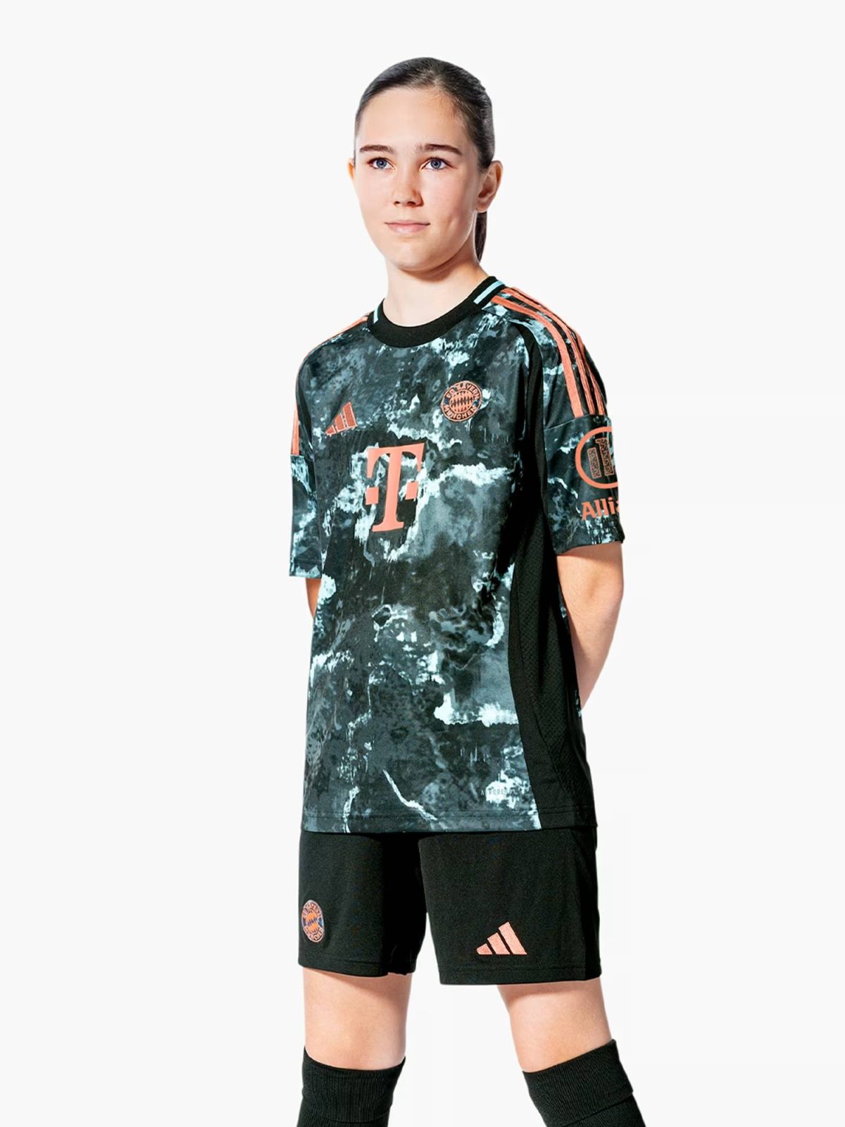 FC Bayern kids trikoat away 24-25 Kits Shop | Premium Football Kits & Gear
