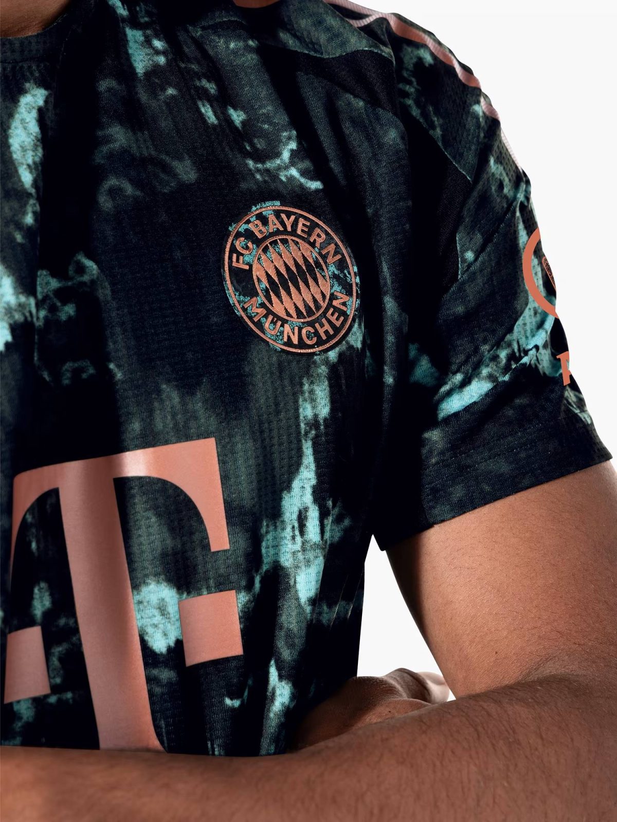 FC Bayern men authentic jersey away 24-25 with custom printing Kits Shop | Premium Football Kits & Gear